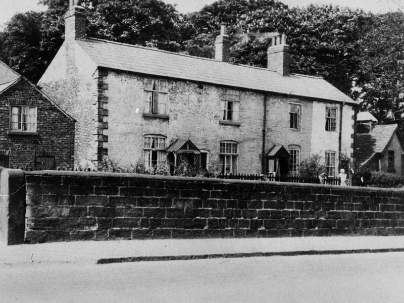 Old cottages that were demolished to make way for the Seacroft Hotel, Leeds. They housed workers who were employed on Townsend's Farm.