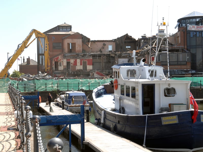 Pepis, the iconic bar and restaurant on Hull's waterfront, is demolished in June 2009