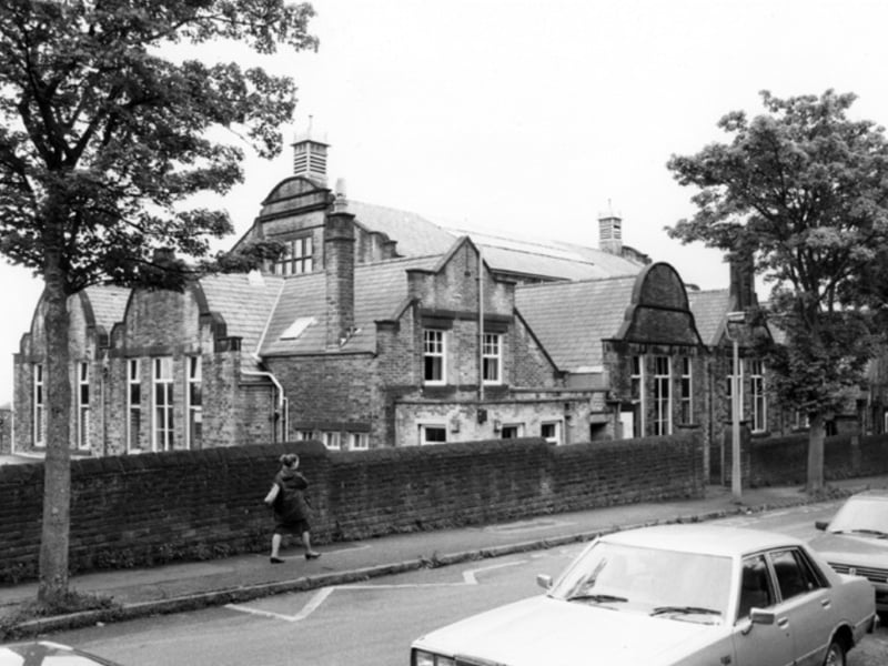 Westways Middle School, formerly Western Road County School, on Western Road, Crookes, Sheffield, in June 1991