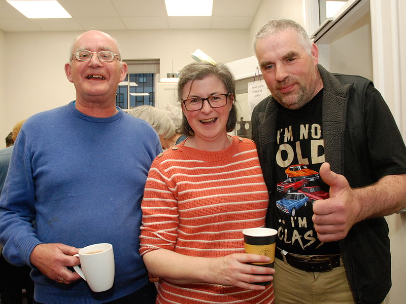 Noel McCarthy, Brid and Larry Devitt enjoying a cuppa at the May Rambling House in Roscrea