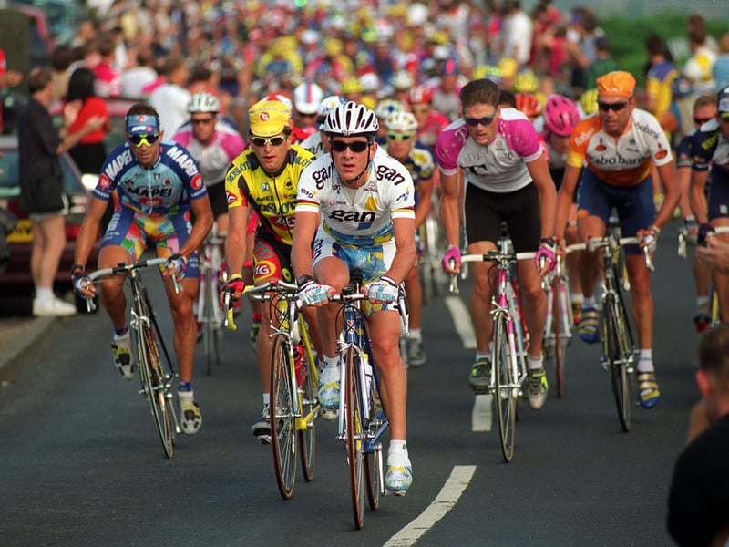 Chris Boardman leads the Leeds Classic peloton past the Cow and Calf.