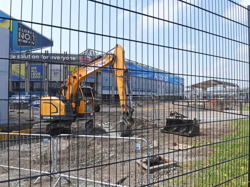 Further plans for the Elland Road area are in place to build 2,500 new homes plus hotels, cafes, shops and community facilities.