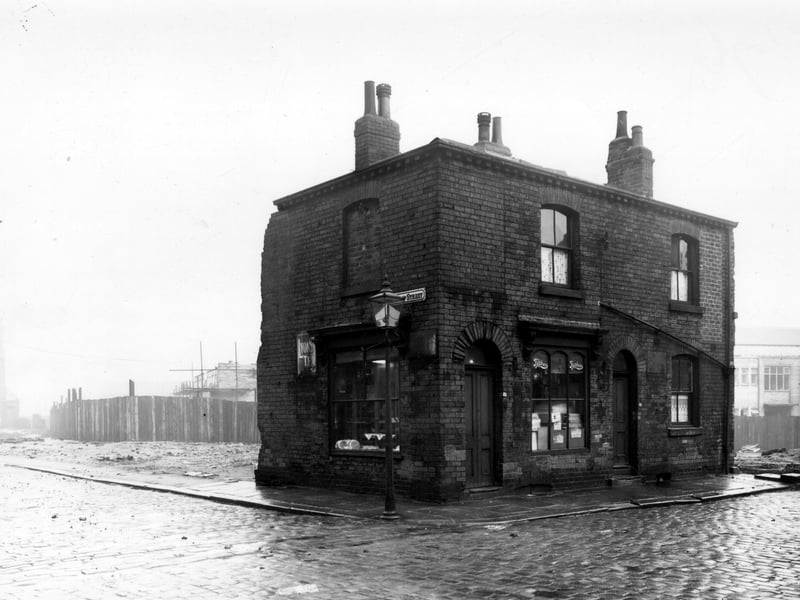 The photo from December 1958 shows in the centre numbers 23 and 25 Monkton Road. Number 23 is a grocers advertising the sale of Lyons tea and Typhoo tea, on the right is number 25, a residence.