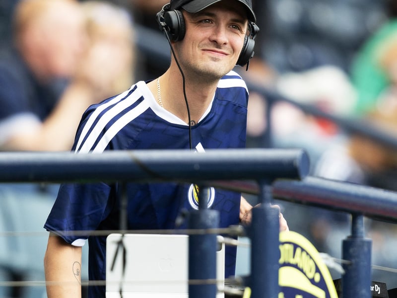 Scottish DJ Ewan McVicar plays a pre-match set against Curacao.