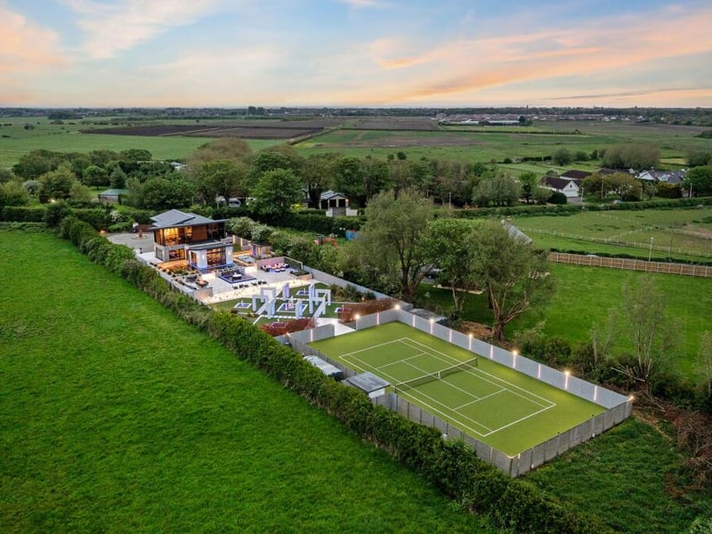 Holly Bank, Division Lane, Fylde Coast