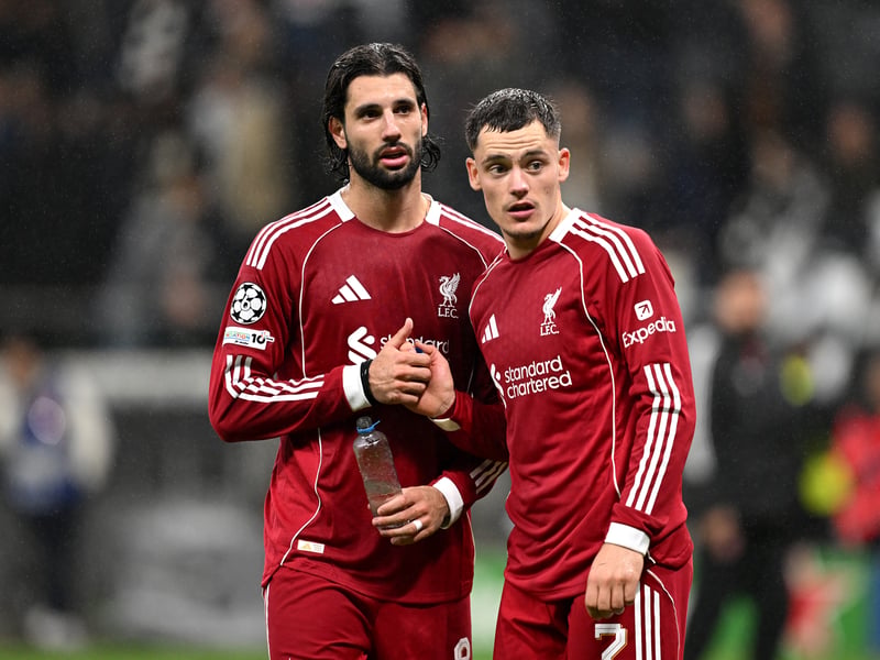 Squad total market value: €1.02bn.