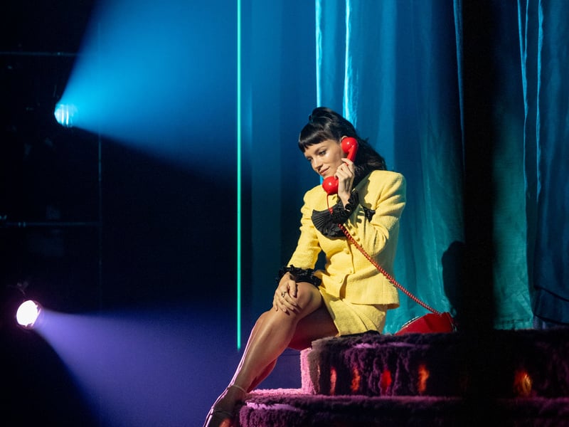 Following her 4-star show at Glasgow Royal Concert Hall in March, Lily Allen will play to another sold out crowd – this time at the OVO Hydro, where she will perform her hit album West End Girl in full on Wednesday, June 16. 
