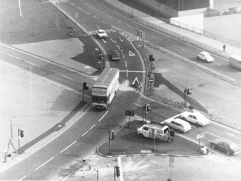 New traffic lights in Claypit Lane in March 1976.