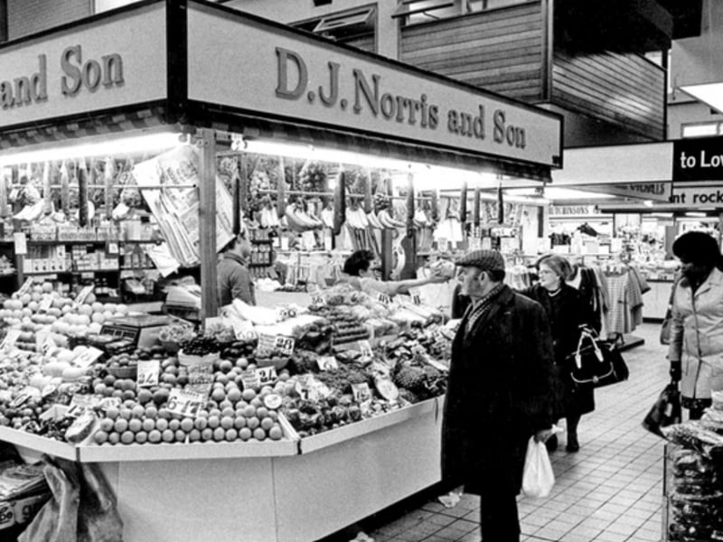 D. J. Norris and Son fruit stall at Castle Market, Sheffield city centre, in February 1977