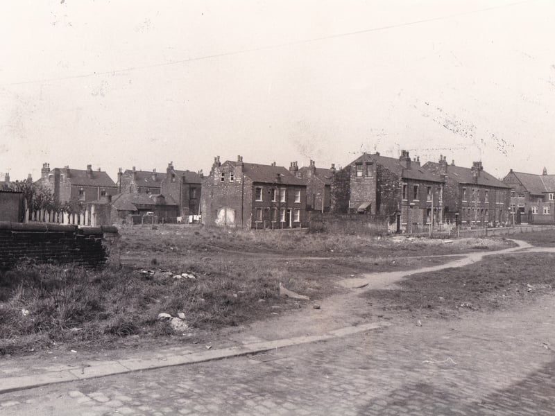 The old streets of Whingate pictured in May 1980.