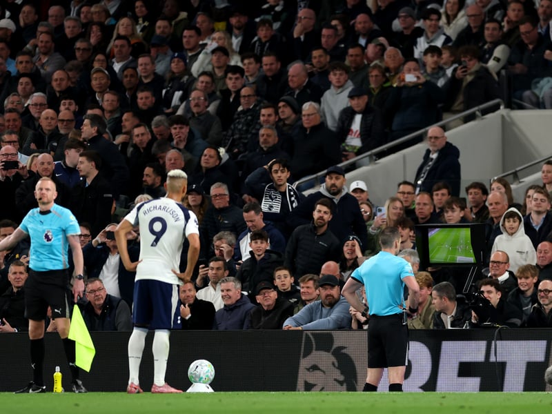 We had Darren England with a 9/10 performance when Chelsea visited and we had Jarred Gillett at -1 at Spurs. In between there was just about everything else, but all too often the referees did not impress. Standards must be raised - VAR is not doing that.
