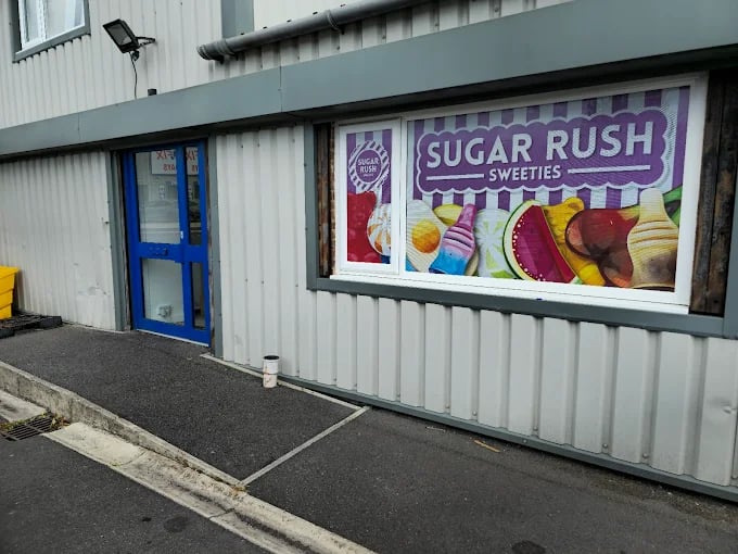 Based in Garforth, Sugar Rush Sweeties is packed with pick ’n’ mix favourites, retro sweets and imported American candy. 📍1, Sycamore Court, Lotherton Way, Garforth, Leeds LS25 2GD