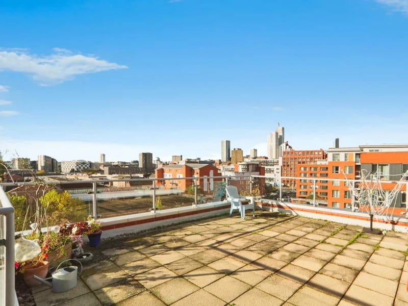 This two-bed flat is being sold under shared ownership, with £31,250 buying you a 25% share of the property. The monthly rent is £226.60, and there is also a monthly service charge of £182.79. The property is close to schools, shops and other amenities, and is just a 10-minute walk from Leeds city centre. Access to communal terraces, secure bike storage and shared parking is available too.