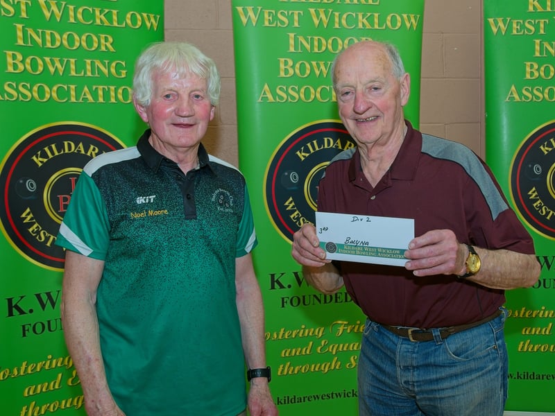 3rd place, Div 2: Noel Moore and Garry Stynes of Balyna Bowls Club Team.