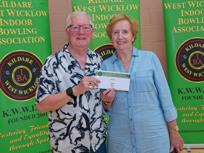 3rd place, Div 3: Pat and Breda Mulcahy, representing Kill Bowls Club Team