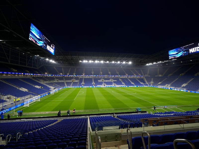 Average attendance: 52,132