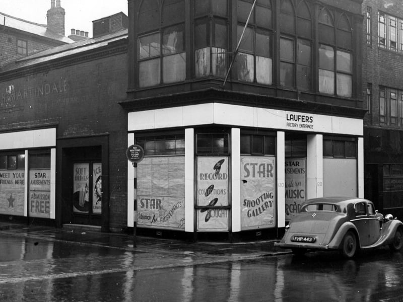 The junction of Albion Street and St Ann Street in November 1946.
