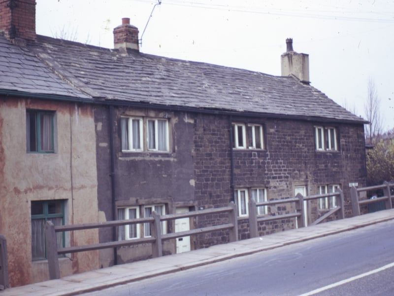 A row of houses on Tong Road known as Lane Side. The one on the far left is Laneside Cottage. Pictured in March 1973.