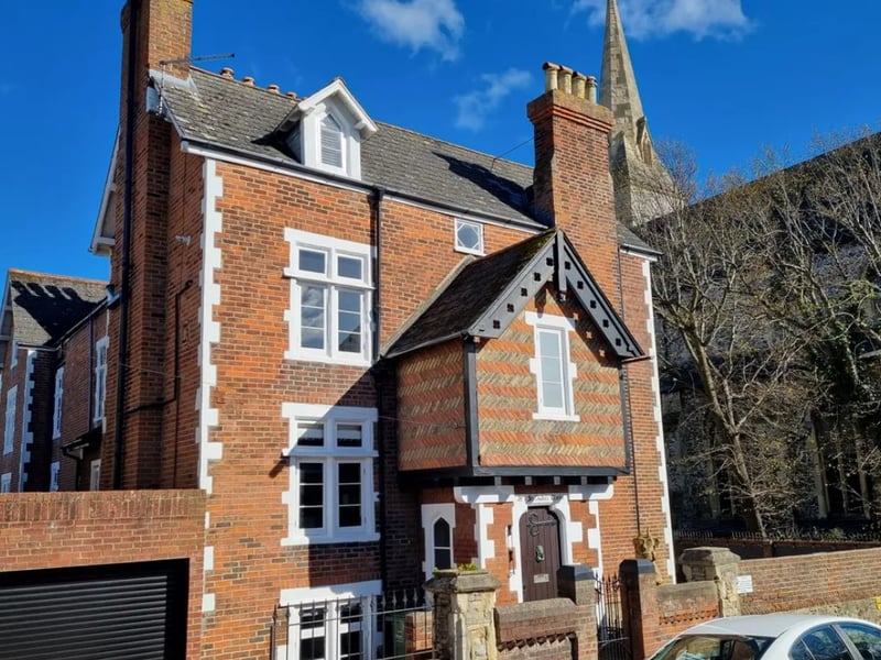 Inside this Thomas Ellis Owen home you've probably walked past a thousand times without realising if you live in Southsea. 
