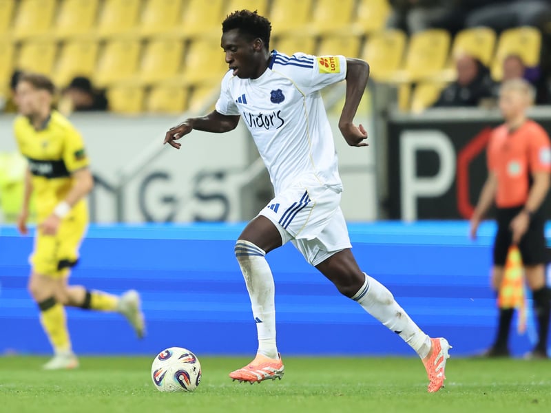 Midfielder absolutely bombed at Pompey and moved to German third tier with FC Saarbrücken. Made 14 appearances and scored twice, but barely featured this year.