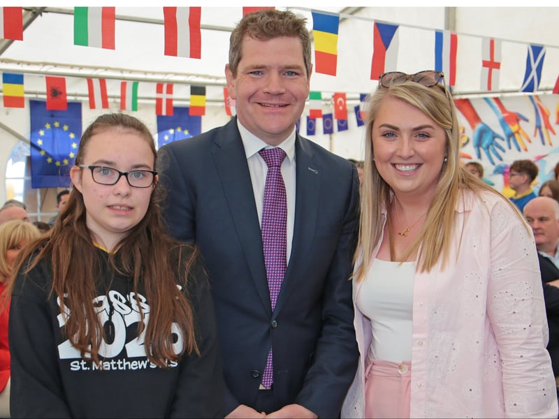Chelsea McArdle, Minister Burke, Amanda Skelly