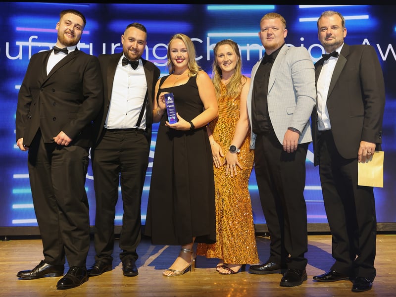 Manufacturing Champion Award winners, Jenks & Cattell Engineering.
Picture by Phil Blagg Photography
