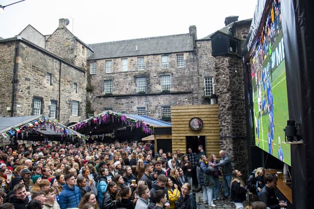 If you're planning on heading to the pub to watch the World Cup, here are 10 of the best places with big screens to check out in Edinburgh.