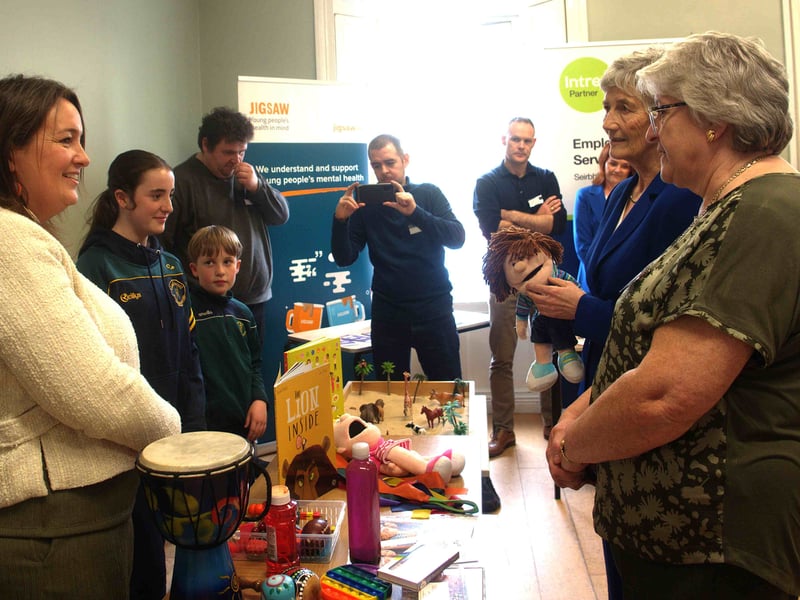 Centre Manager Naomi Burke (right) introduces President Connolly to Play Therapist Siobhán Boyle and her children Ciara and William Fitzgerald