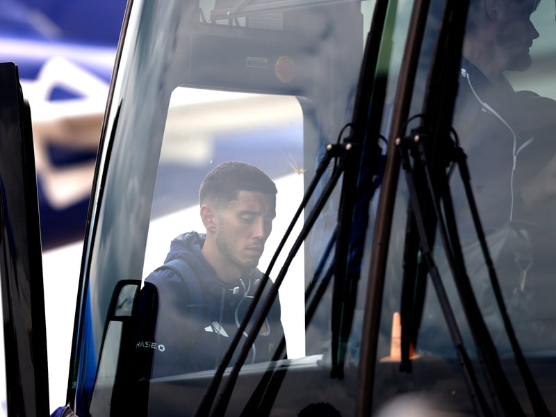 Scotland players getting on a bus at Charlotte Douglas International Airport on June 7.