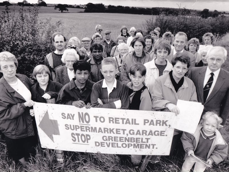 Austhorpe and Colton Residents' Environmental Society pictured in September 1992.