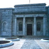 Securiy alert . . . Galway Courthouse 