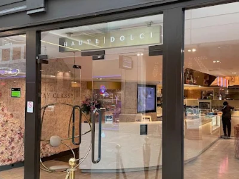 Haute Dolci in The Light, Leeds city centre, was rated 1* on May 5.