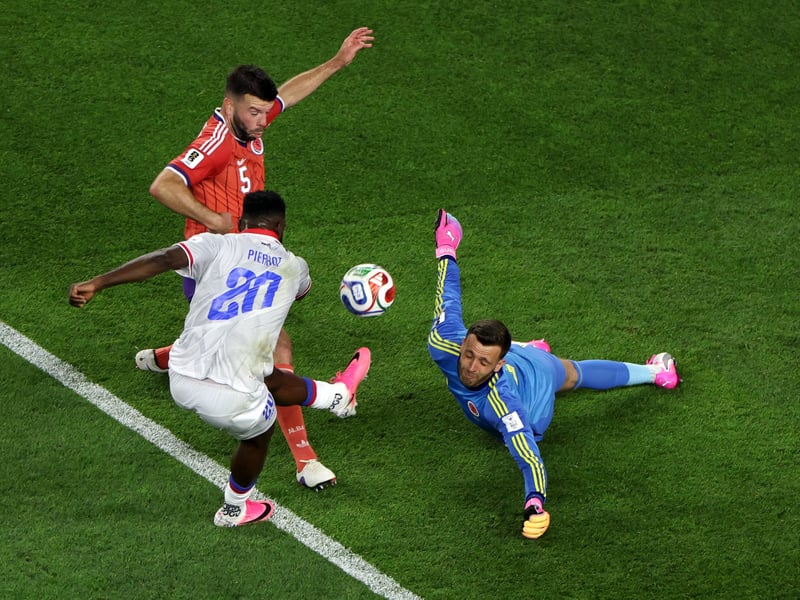 A very dependable player for Scotland and he didn't let his country down here. Relished the physical battle with Pierrot. Reacted smartly to a Gunn spillage to snuff out the danger. Can be very pleased with his night's work. 8