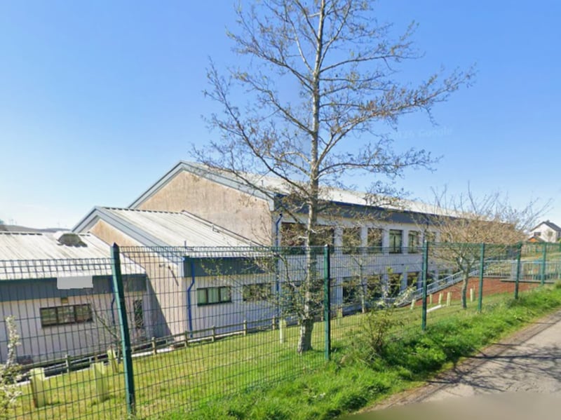 18 per cent of Sanquhar Academy pupils leave school with a minimum of five Highers. Of the school's 216 pupils, 56.9 per cent come from 'deprived' backgrounds.