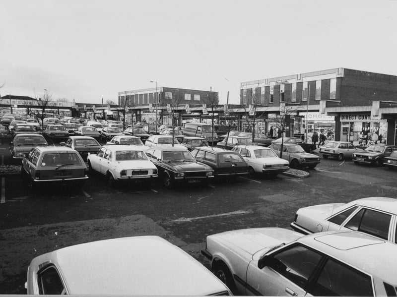 Bramley shopping centre in December 1981