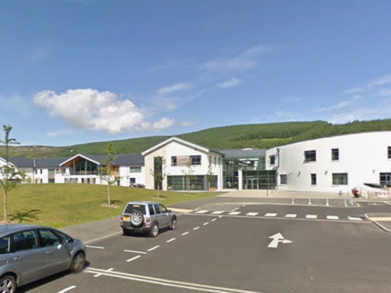 36 per cent of Arran High School pupils leave with at least five Highers. Of the secindary's 245 pupils, none come from 'deprived' families.
