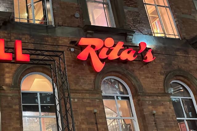 This stylish city centre spot offers a vibrant atmosphere to catch all the major action from the tournament. Guests can enjoy a wide selection of refreshing summer cocktails while watching the world's best players compete on the court 🎾43 Woodhouse Ln, Leeds LS1 3HQ