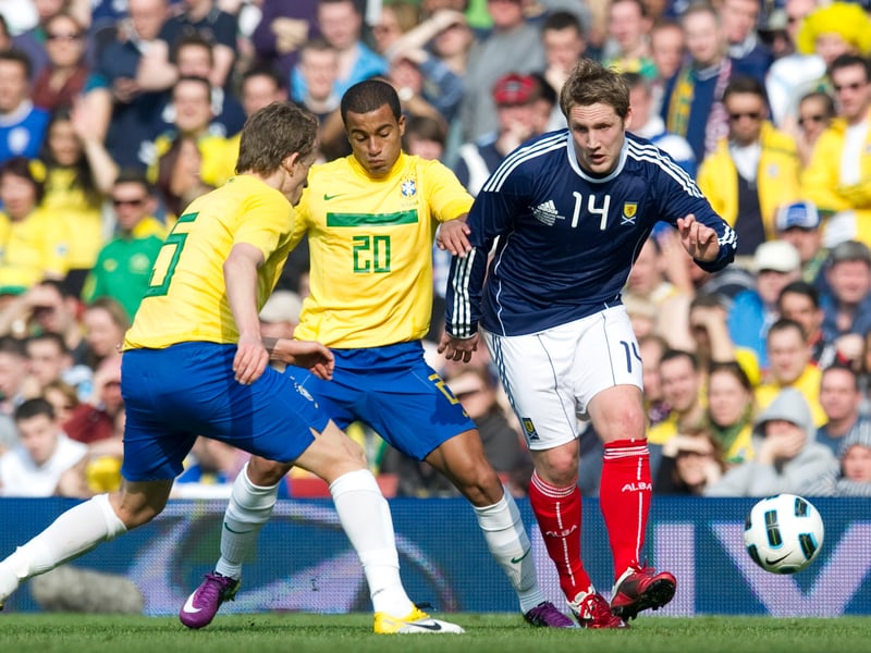 Qualifying for Scotland via his Dundee-born grandmother, Commons had been a regular in the Scotland squad by this point, but was never able to fully nail down a starting spot. A five-time title winner with Celtic, he was forced to retire from the game in 2018 after injury. He is working as a football pundit, media personality, and occasional columnist.