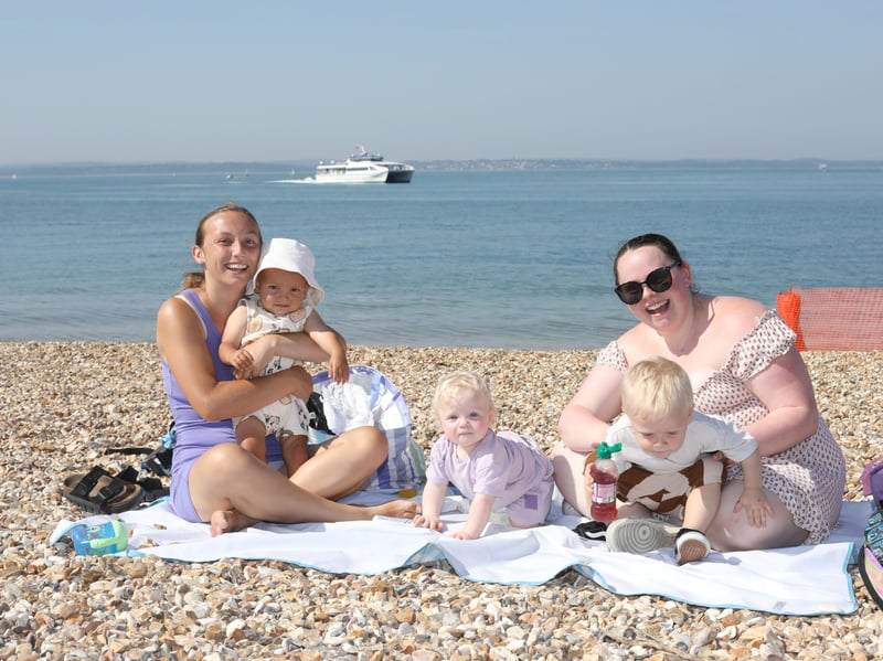 Hot Weather pictures in Southsea, Portsmouth on Wednesday 24th June 2026
Pictured: Chloe Griffin, with Brooks 17 months, Freya 11 months  with George 23 months and Cassandra Cusato
Picture: Habibur Rahman