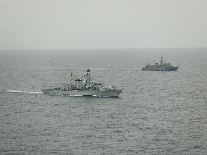 HMS Somerset tracking Yuri Ivanov