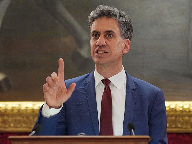 Secretary of State for Energy Security and Net Zero Ed Miliband unexpectedly lost the 2015 General Election to David Cameron by 10 seats, effectively beginning the process of Brexit. It would continue one of the more remarkable political comebacks if he was able to take on the second top job under a new administration. He's now 4/7 favourite to do so, a week after Wes Streeting was initially installed as hot favourite.