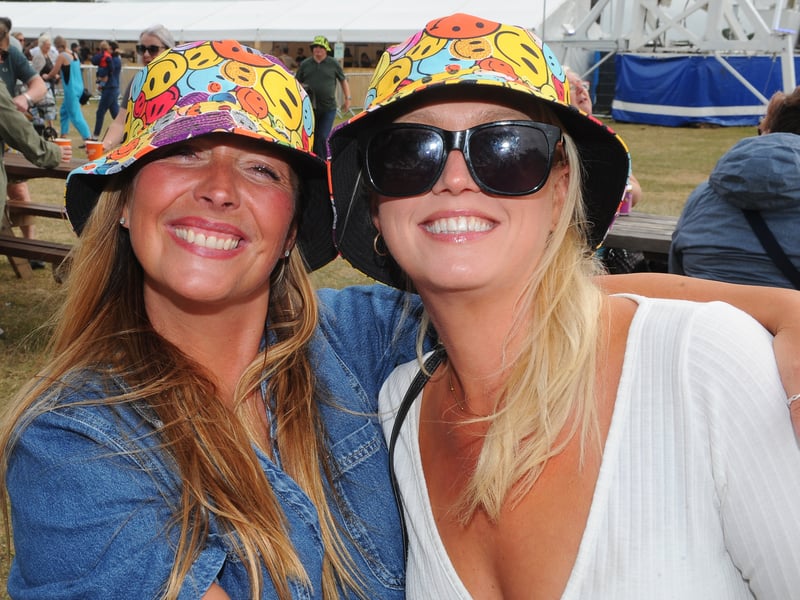 Steph Nichols and Sian Braithwaite of Leeds