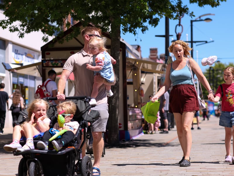 Fly-away baby cap soon retrieved. Fareham's Big Weekend, West Street, Fareham
Picture: Chris Moorhouse (040726-52)