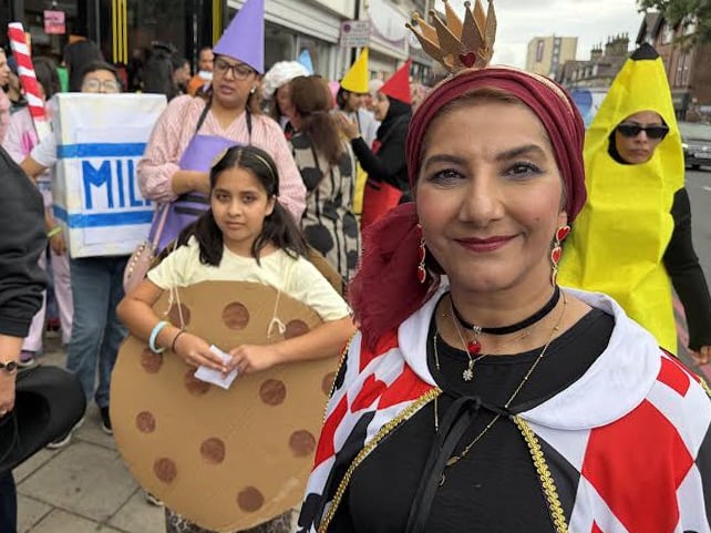 Chazia Farooqui and other participants in the Otley Run fundraiser