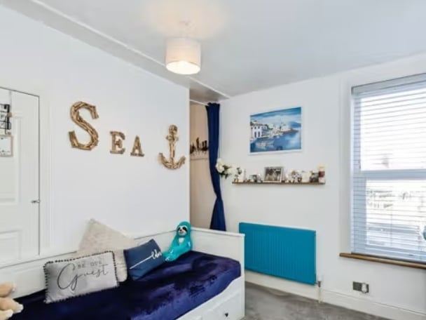 Take a look inside this two double bedroom terraced house in Portsmouth.