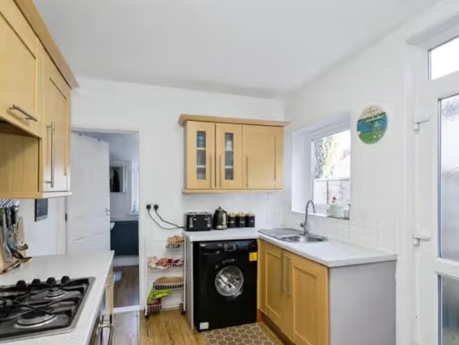 Take a look inside this two double bedroom terraced house in Portsmouth. 