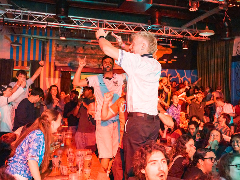 Photographer Paul Craig said it was 'like a cauldron' in the Leeds city centre venue.