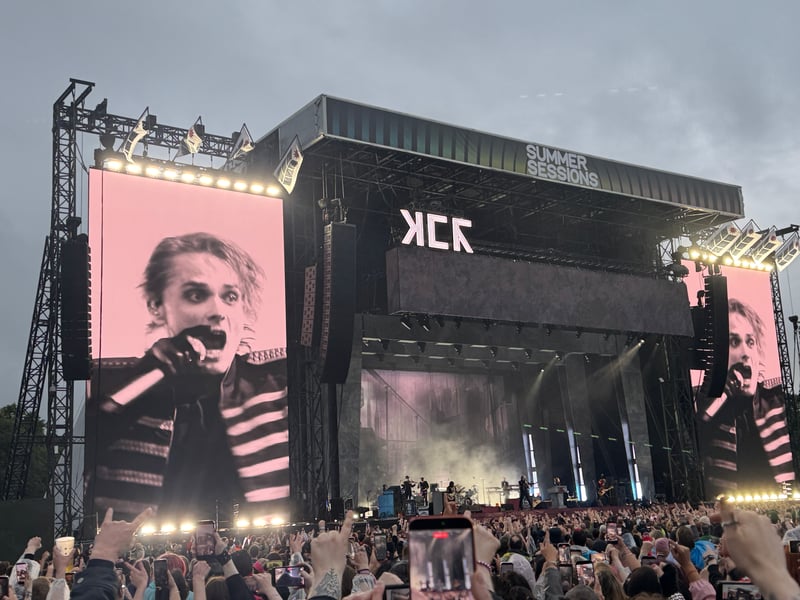 The band came onstage dressed in their iconic Black Parade uniforms.