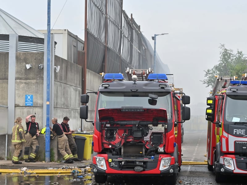 9 striking photos show devastation caused by Wolverhampton firm fire ...