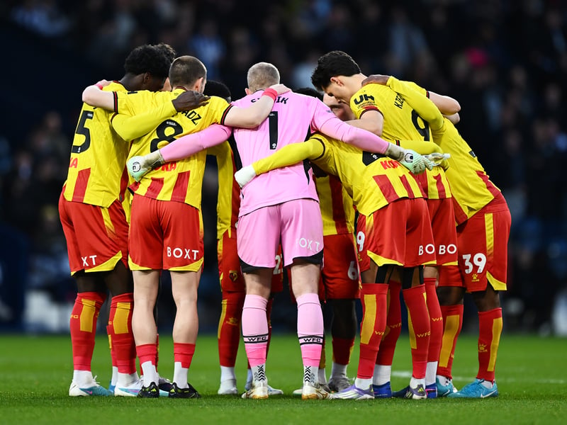 Predicted points: 54